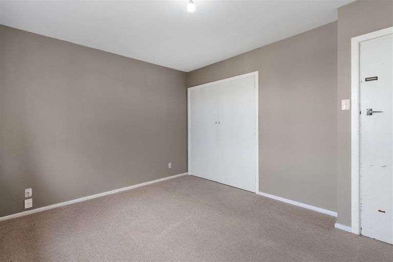 Photo of property in 16 Glencoe Street, Burnside, Christchurch, 8053