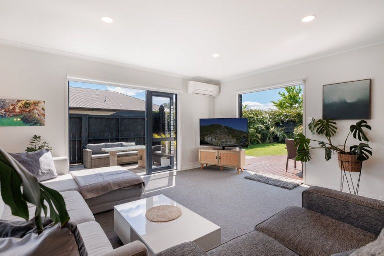Photo of property in 74 Calypso Drive, Papamoa Beach, Papamoa, 3118