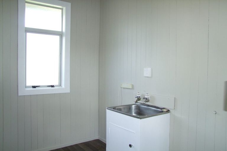 Photo of property in 9 Ossian Street, Milton, 9220