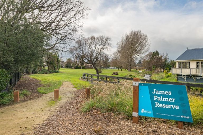 Photo of property in 19 Sandstrom Grove, Feilding, 4702