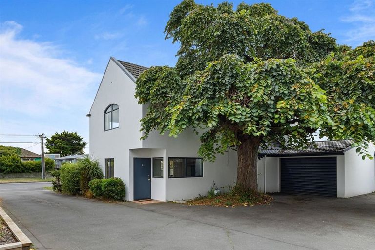 Photo of property in 7/44 London Street, Richmond, Christchurch, 8013