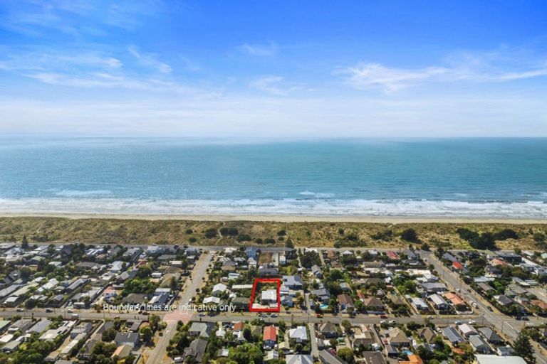 Photo of property in 307 Pine Avenue, South New Brighton, Christchurch, 8062