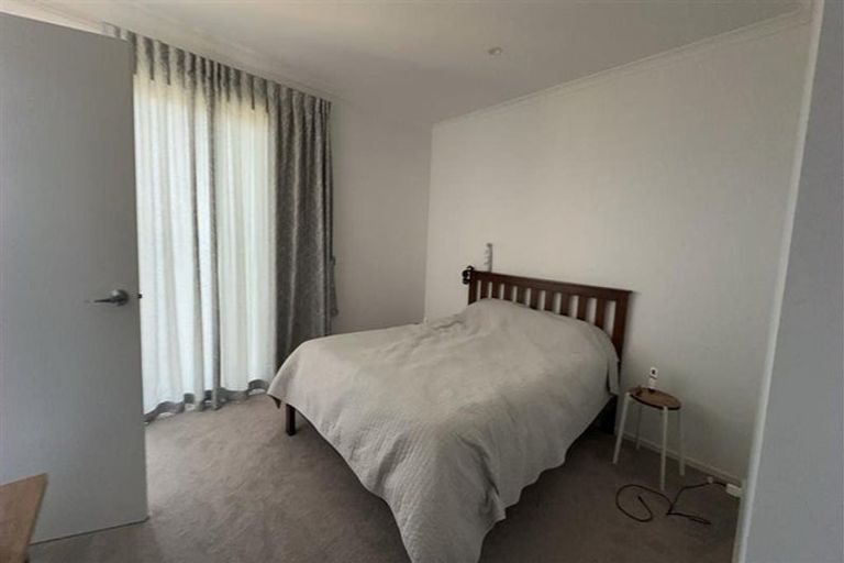 Photo of property in 16 Flounder Road, Hobsonville, Auckland, 0616