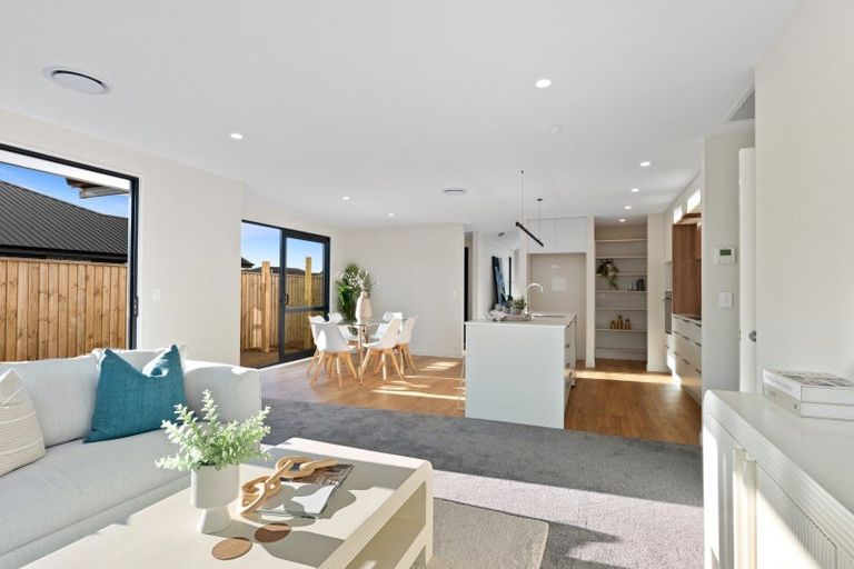 Photo of property in 28 Blue Jacket Drive, Halswell, Christchurch, 8025