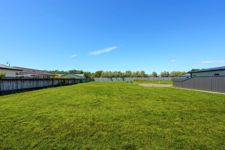 Photo of property in 25 George Yee Place, Taradale, Napier, 4112