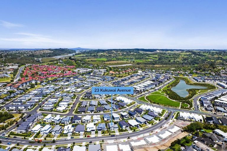 Photo of property in 23 Kukuwai Avenue, Red Beach, 0932