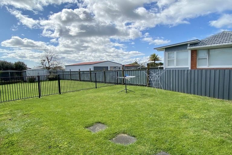 Photo of property in 13 Chaytor Street, Te Puke, 3119