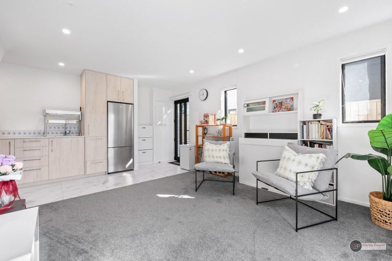 Photo of property in 2c Avon Street, Waterloo, Lower Hutt, 5011