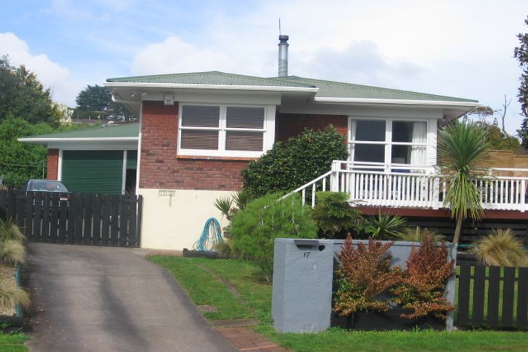 Photo of property in 17 Mack Place, Red Hill, Papakura, 2110