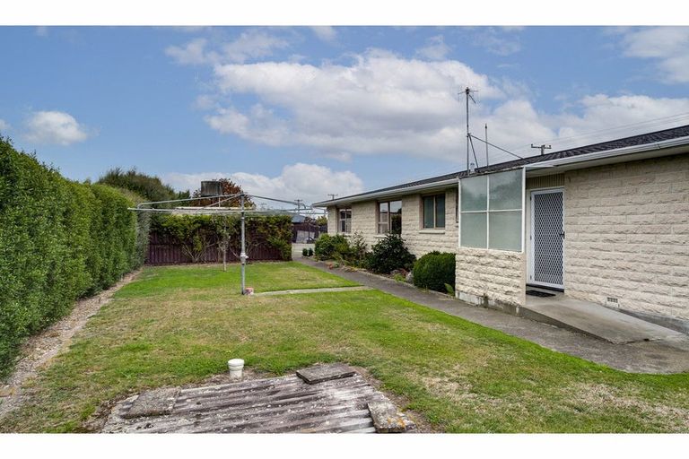 Photo of property in 16 Acacia Drive, Levels, Timaru, 7973