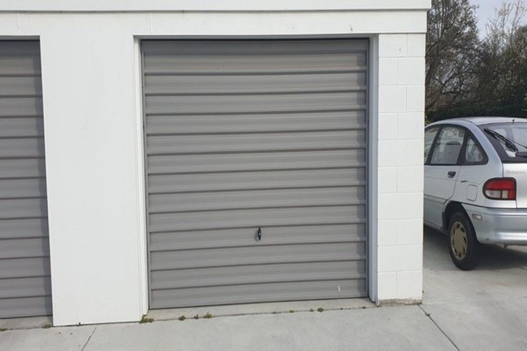 Photo of property in 1/38 North Avon Road, Richmond, Christchurch, 8013