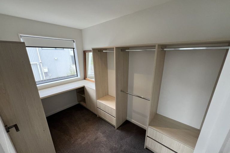 Photo of property in 14a September Place, Forrest Hill, Auckland, 0620