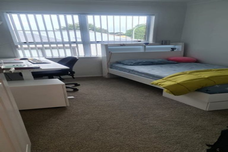 Photo of property in 122 Rowandale Avenue, Manurewa, Auckland, 2102