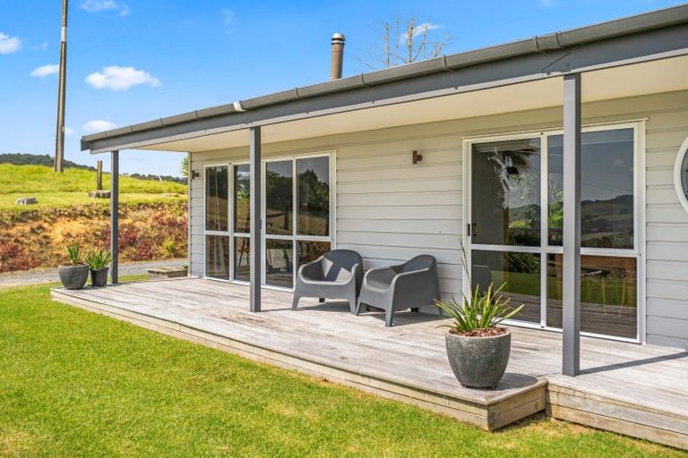 Photo of property in 34 Sharyn Nelson Drive, Haruru, 0204