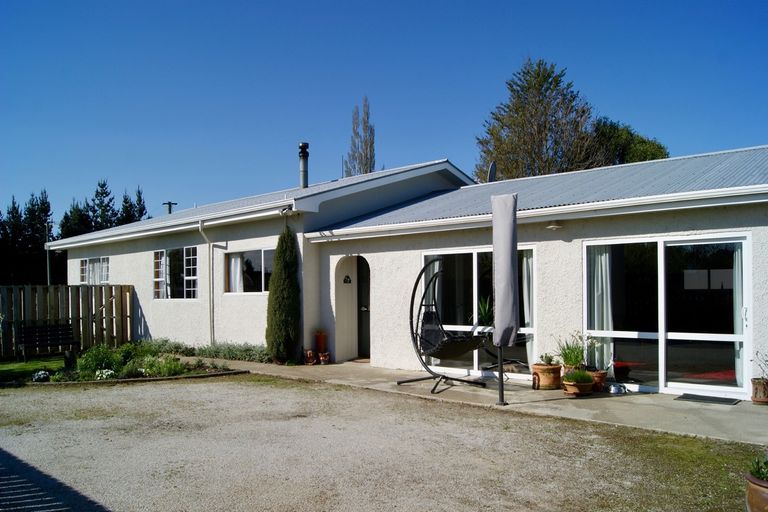 Photo of property in 52 Roseness Street, Palmerston, 9430