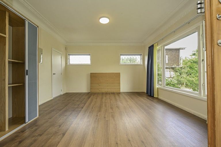 Photo of property in 98 Wallace Road, Papatoetoe, Auckland, 2025