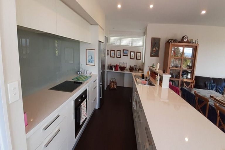 Photo of property in 88 Cannon Hill Crescent, Mount Pleasant, Christchurch, 8081