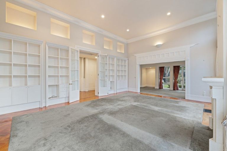 Photo of property in 17 Allister Avenue, Merivale, Christchurch, 8014