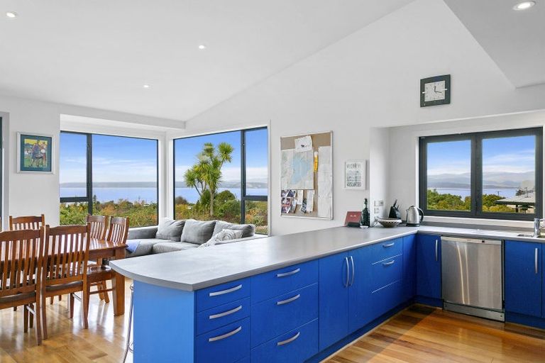 Photo of property in 10 Te Waaka Terrace, Kuratau, Turangi, 3381