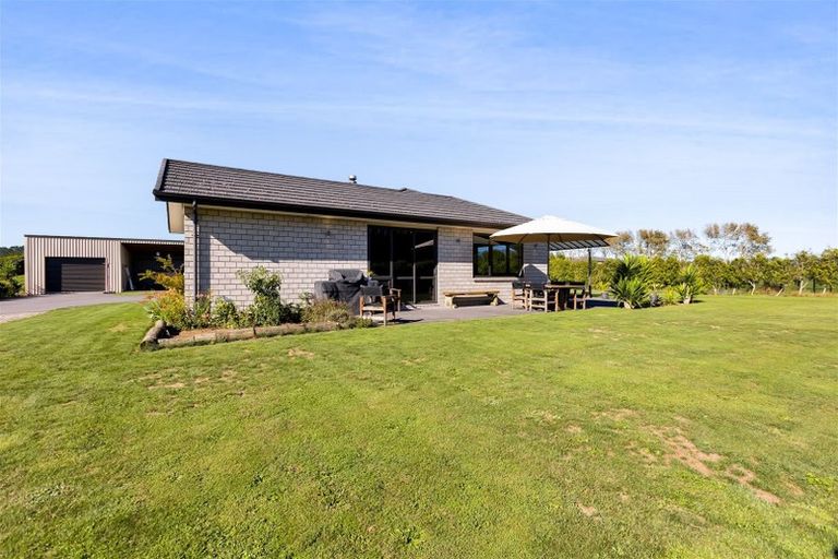 Photo of property in 1108e Egmont Road, Egmont Village, New Plymouth, 4372