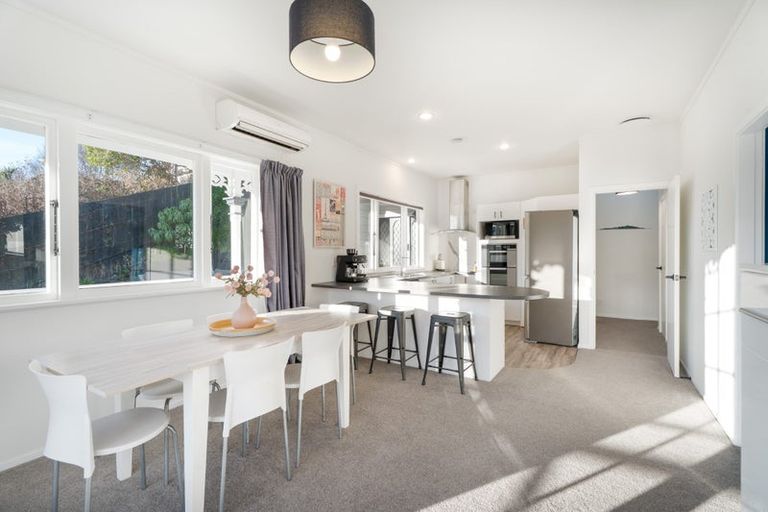 Photo of property in 8 Sheridan Terrace, Johnsonville, Wellington, 6037