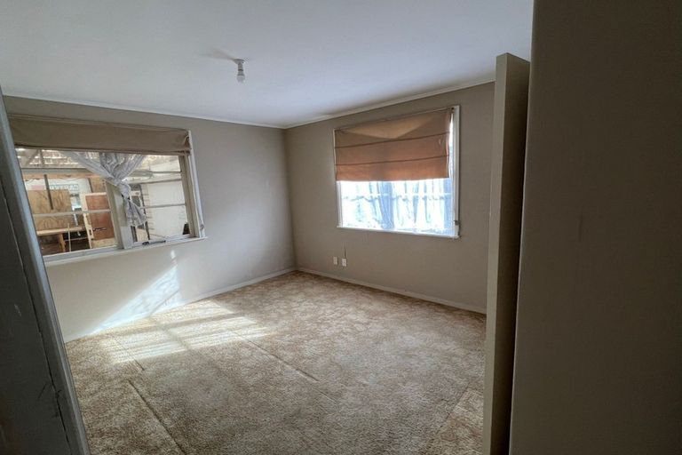 Photo of property in 4 Browning Street, Manurewa East, Auckland, 2102