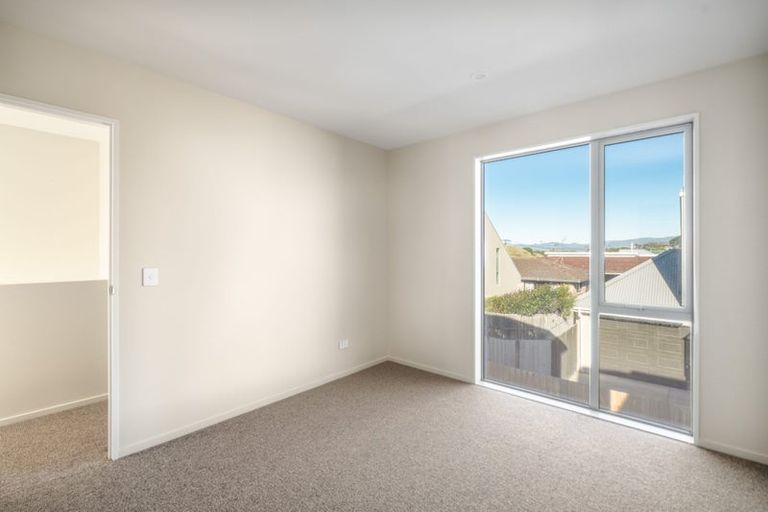 Photo of property in 2/50 Marine Parade, North New Brighton, Christchurch, 8083