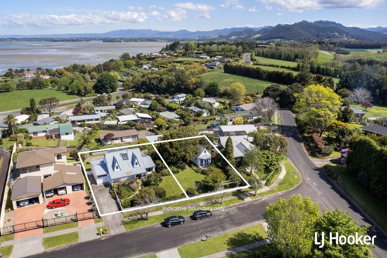 Photo of property in 2 Adela Stewart Drive, Athenree, Katikati, 3177