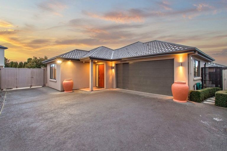 Photo of property in 4 Cayman Close, Shirley, Christchurch, 8052