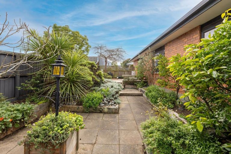 Photo of property in 270a Mairehau Road, Burwood, Christchurch, 8083