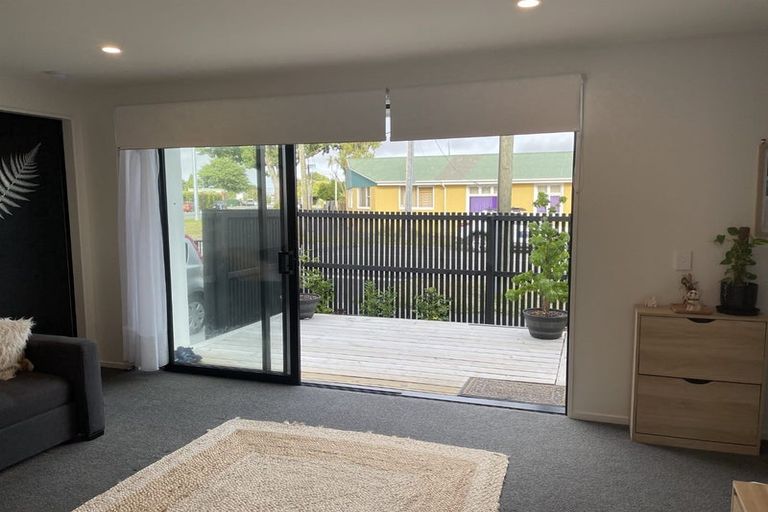 Photo of property in 3/130 Olliviers Road, Phillipstown, Christchurch, 8011
