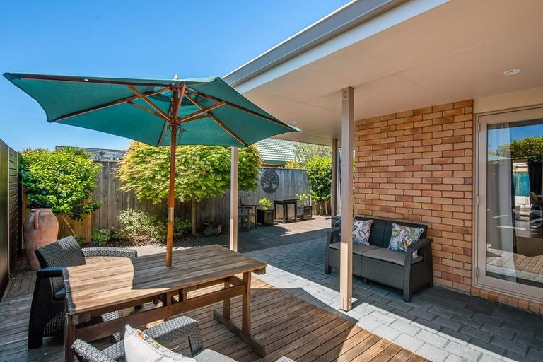 Photo of property in 26 Gandalf Crescent, Paraparaumu, 5032