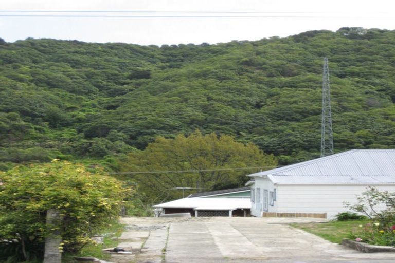 Photo of property in 93 Waikawa Road, Picton, 7220