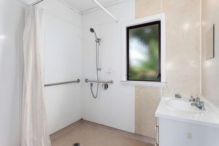 Photo of property in 18 Rimu Street, Edgecumbe, 3120