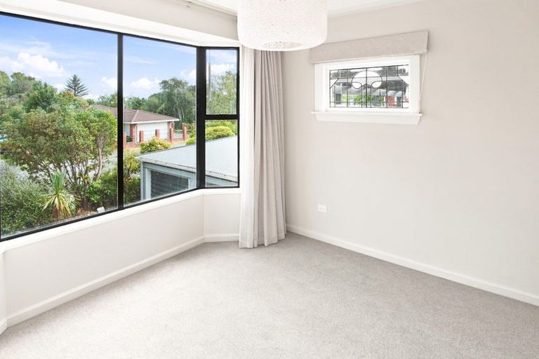 Photo of property in 1/118 Centaurus Road, Huntsbury, Christchurch, 8022