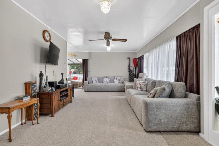 Photo of property in 14 Morvern Crescent, Tokoroa, 3420