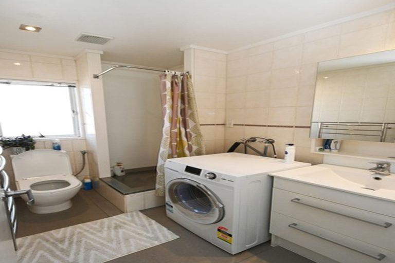 Photo of property in 2/25 Ballin Street, Ellerslie, Auckland, 1051