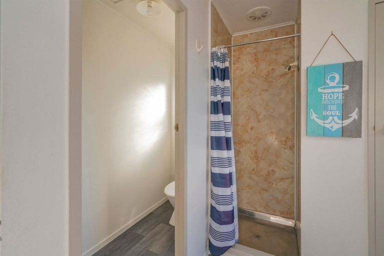 Photo of property in 1b Miro Place, Whitianga, 3510