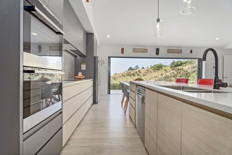 Photo of property in 36 Spikes Way, Whitianga, 3510