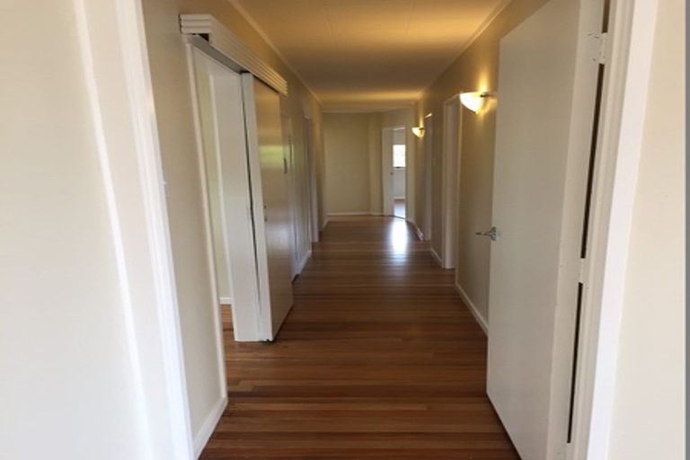 Photo of property in 34 Gladys Avenue, Glenfield, Auckland, 0629