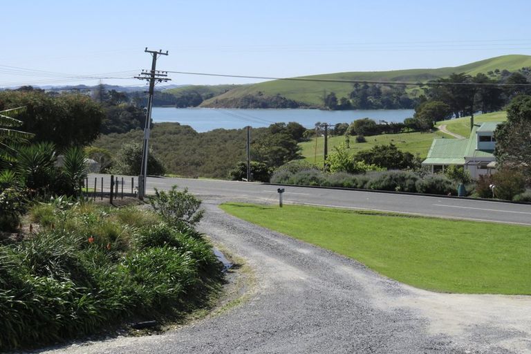 Photo of property in 600 Pahi Road, Pahi, Paparoa, 0571