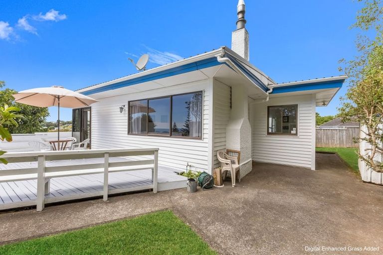 Photo of property in 10 Lawry Street, Moturoa, New Plymouth, 4310