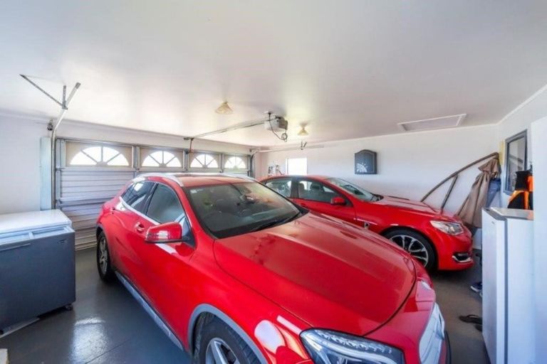 Photo of property in 2 Fantham Street, Hawera, 4610