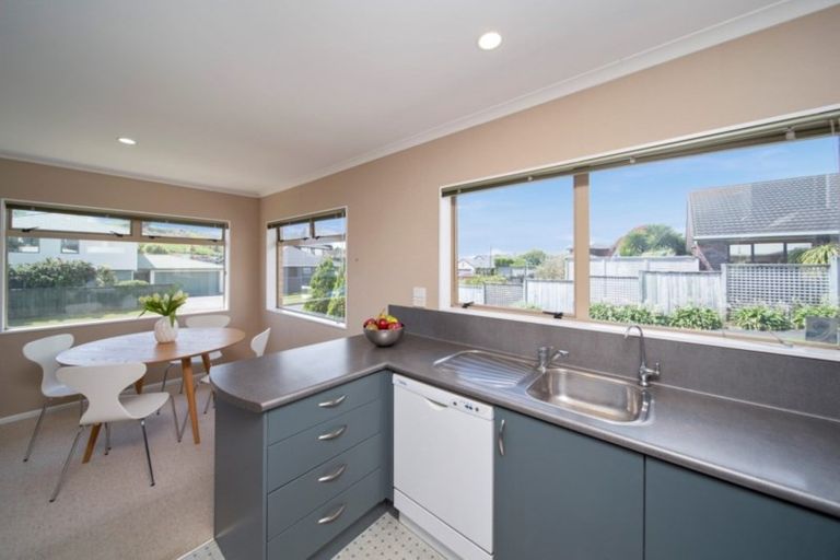 Photo of property in 84 Oranga Street, Westown, New Plymouth, 4310