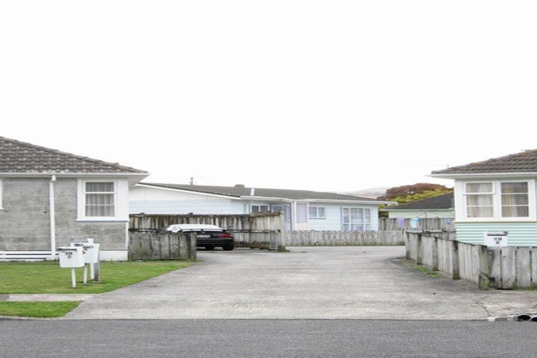 Photo of property in 3/18 Barton Grove, Naenae, Lower Hutt, 5011