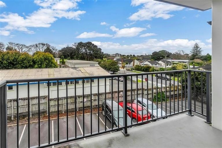 Photo of property in 3c/47 Ireland Road, Mount Wellington, Auckland, 1060