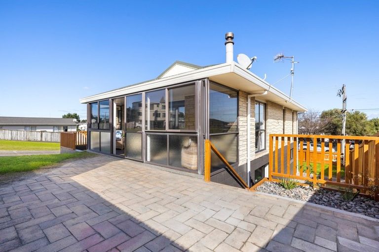 Photo of property in 329c Oceanbeach Road, Mount Maunganui, 3116