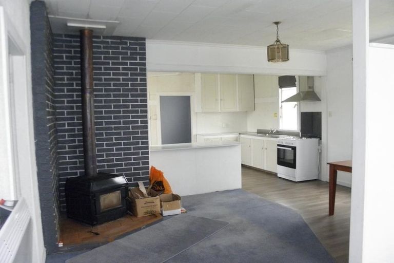 Photo of property in 43 Hastings Street, Ohai, 9635