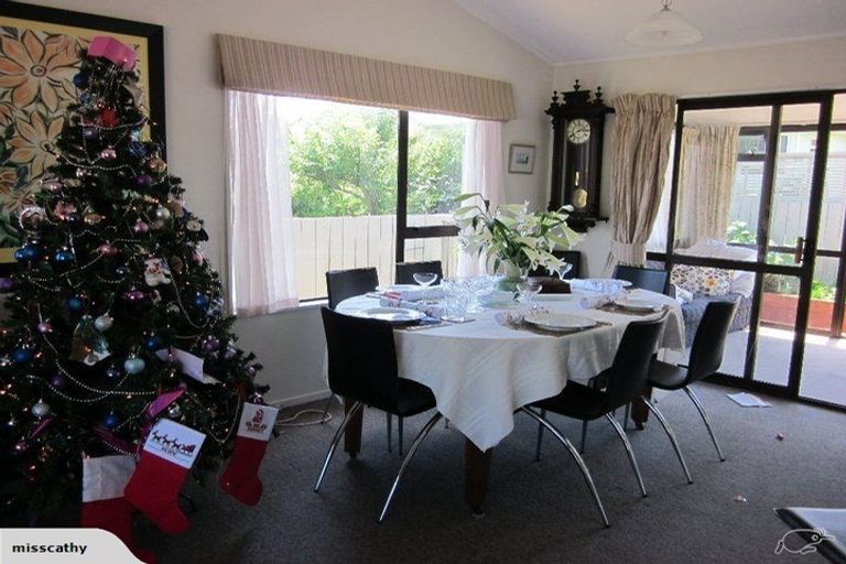 Photo of property in 1/62 Shepherd Road, Waipahihi, Taupo, 3330