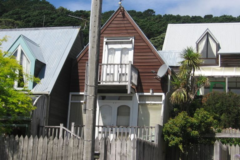 Photo of property in 3 Austin Street, Mount Victoria, Wellington, 6011